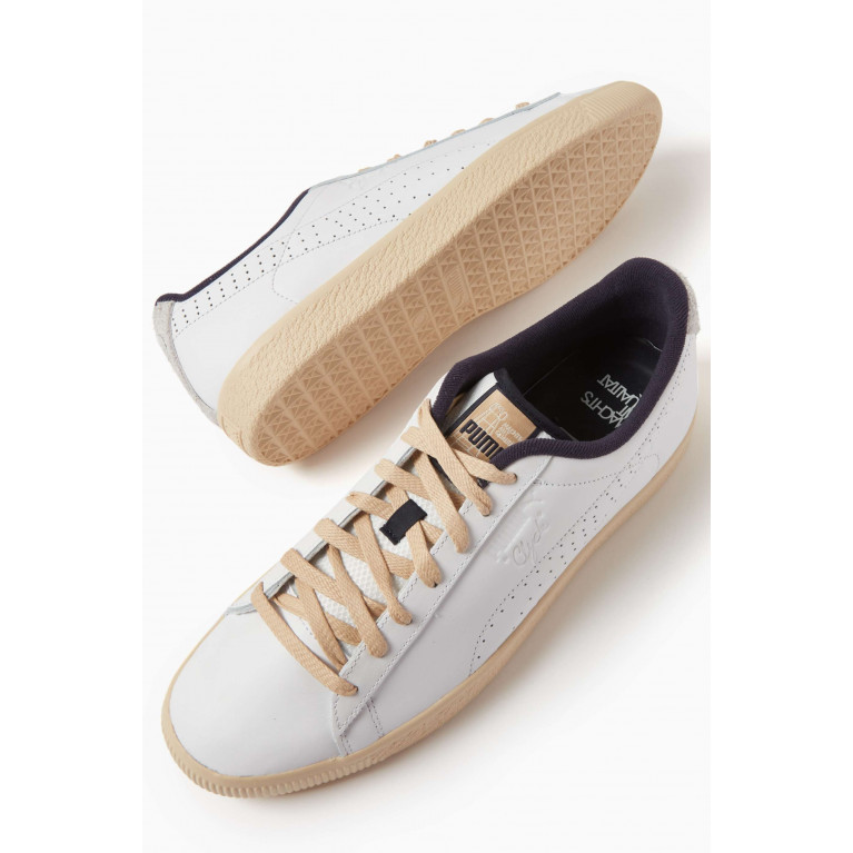 PUMA Select - Clyde Service Line Low-top Sneakers in Leather
