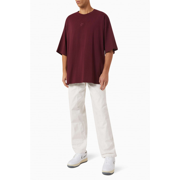 Nike - Premium Essentials T-shirt in Cotton Red