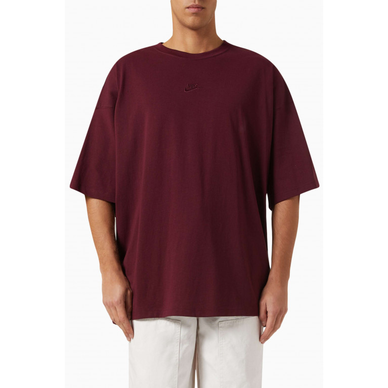Nike - Premium Essentials T-shirt in Cotton Red
