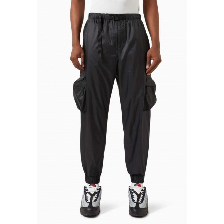 Nike - Technical Utility Pants in Nylon Black