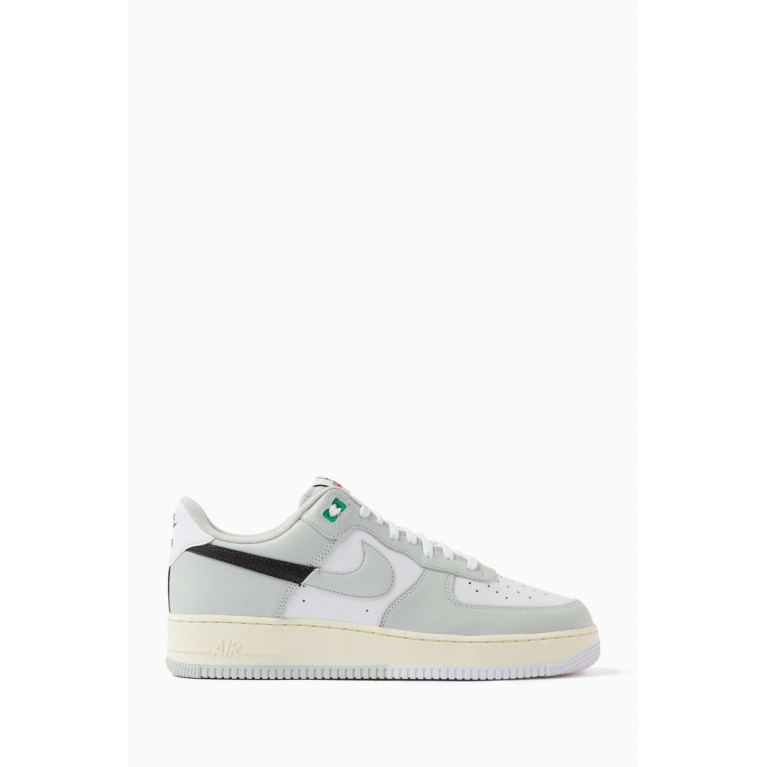 Nike - Air Force 1 '07 LV8 RMX Sneakers in Leather