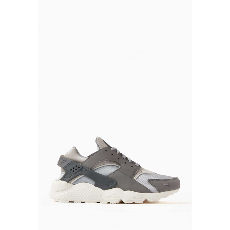 Nike - Air Huarache Sneakers in Leather and Textile
