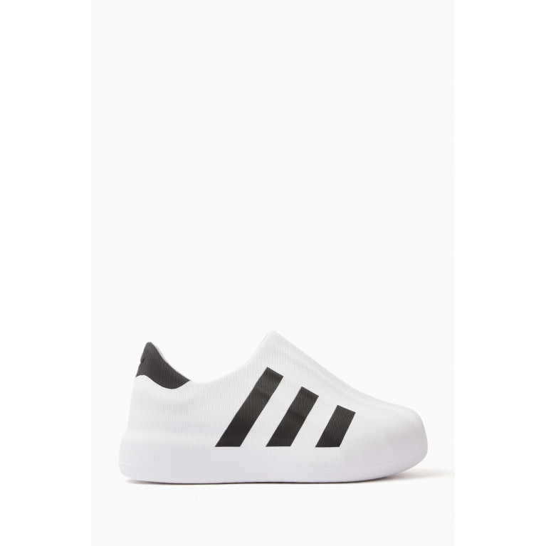 Adidas - Junior Adiform Superstar Sneakers in Foam