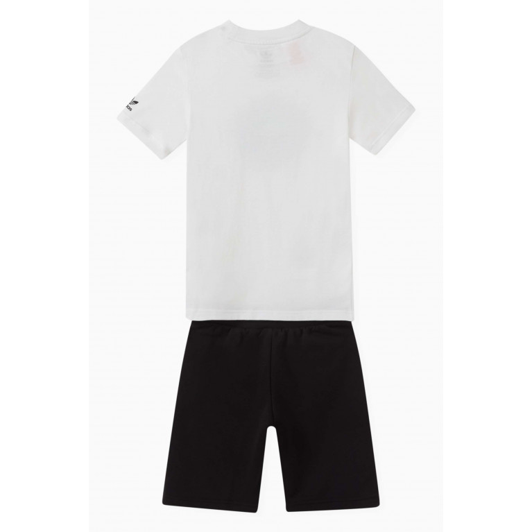 Adidas - Graphic Print T-shirt & Shorts Set in Cotton-jersey