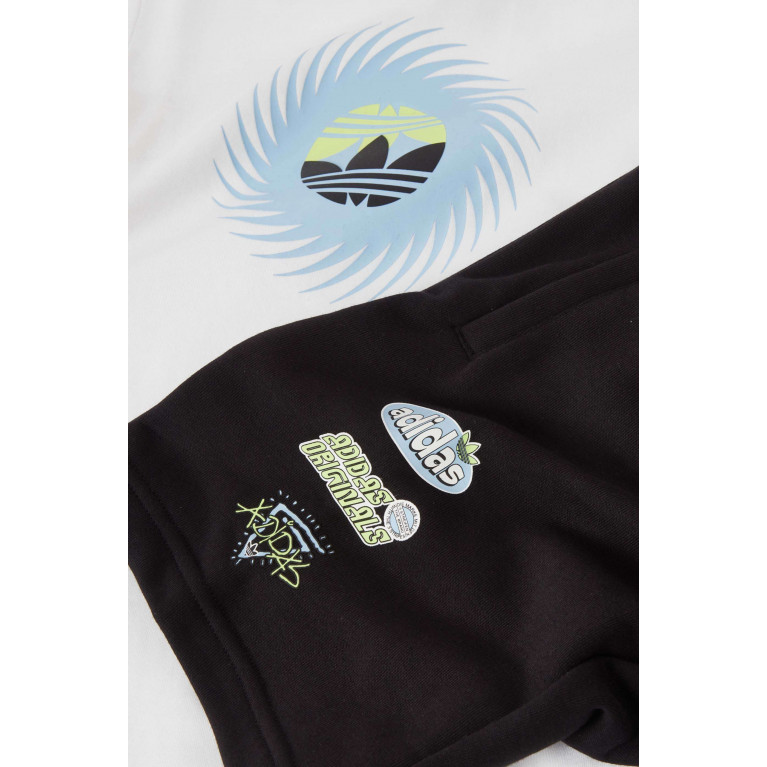 Adidas - Graphic Print T-shirt & Shorts Set in Cotton-jersey