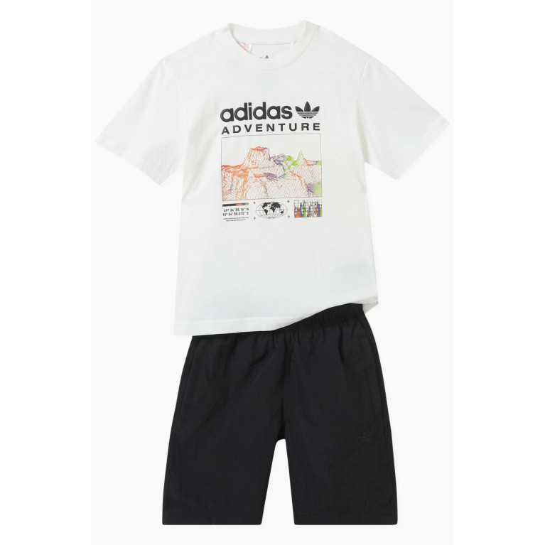Adidas - Adventure Graphic Logo T-Shirt in Cotton