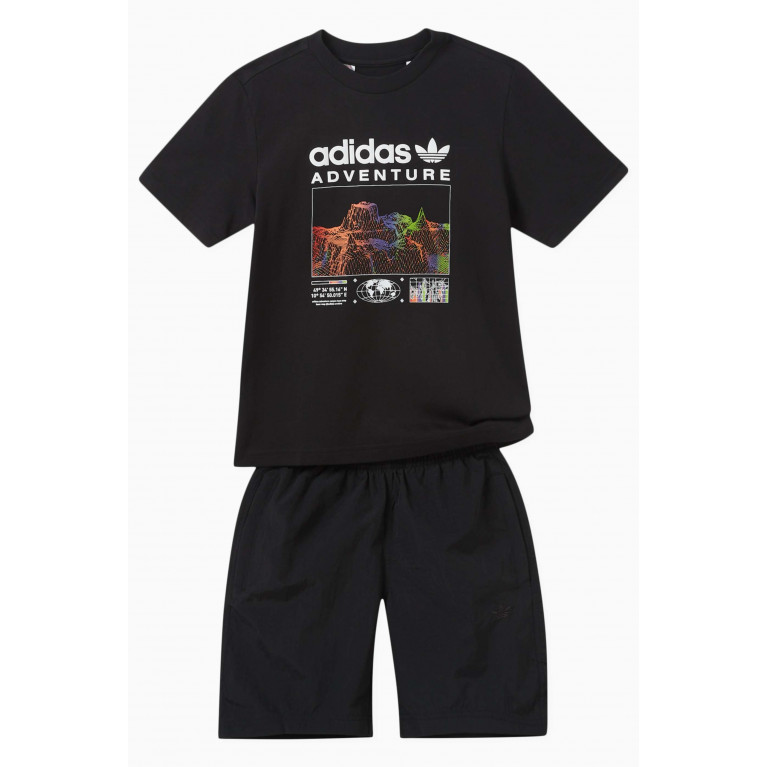 Adidas - Graphic Logo T-Shirt in Cotton