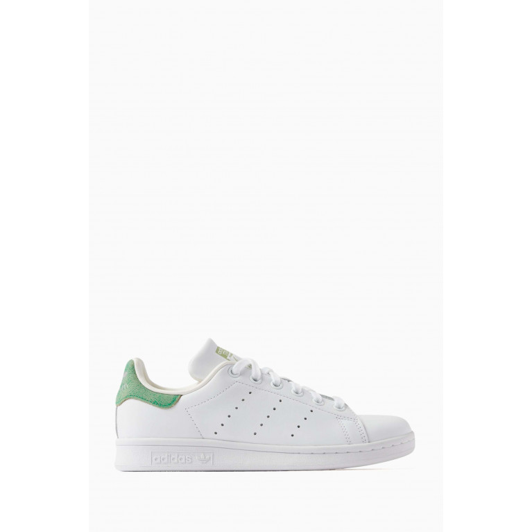 Adidas - Junior Stan Smith Low-top Sneakers in Faux-leather