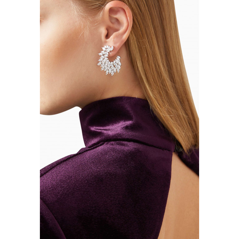The Jewels Jar - Euphoria Curved Earrings in Sterling Silver