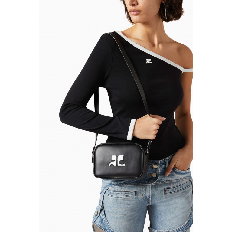 Courreges - Reedition Camera Crossbody Bag in Leather