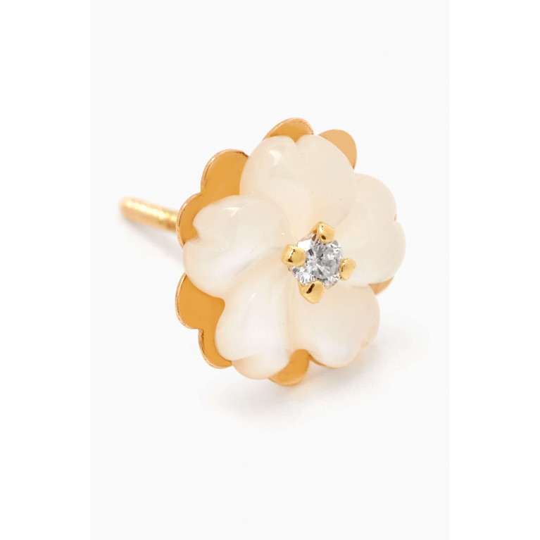 Baby Fitaihi - Flower Mother of Pearl Diamond Earrings in 18kt Yellow Gold