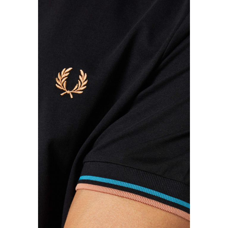Fred Perry - Twin Tipped T-shirt in Cotton
