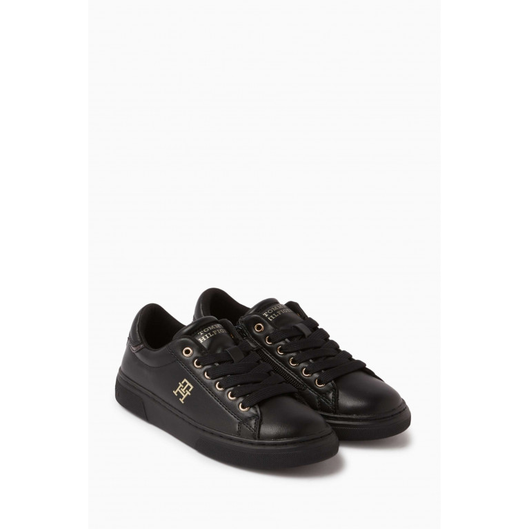 Tommy Hilfiger - Monogram Low-Cut Sneakers in Faux Leather