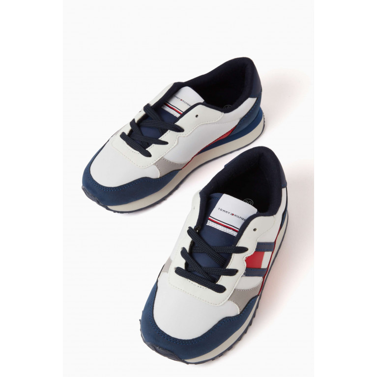 Tommy Hilfiger - Flag Low-Cut Sneakers in Faux Leather