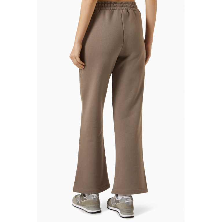 The Giving Movement - Wide-leg 29"Joggers in Organic Cotton-blend