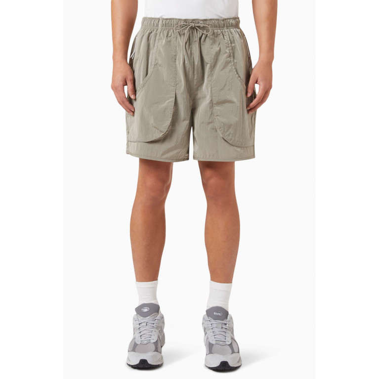 Kith - Fowler Shorts in Wrinkle Nylon Neutral