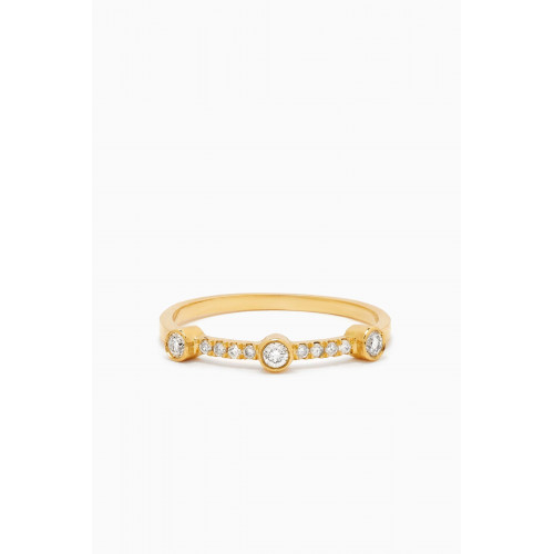 The Golden Collection - Diamond Circle Ring in 18kt Ring