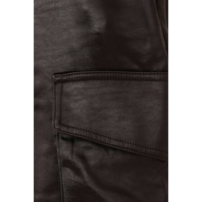Good American - Cargo Pants in Washed Satin