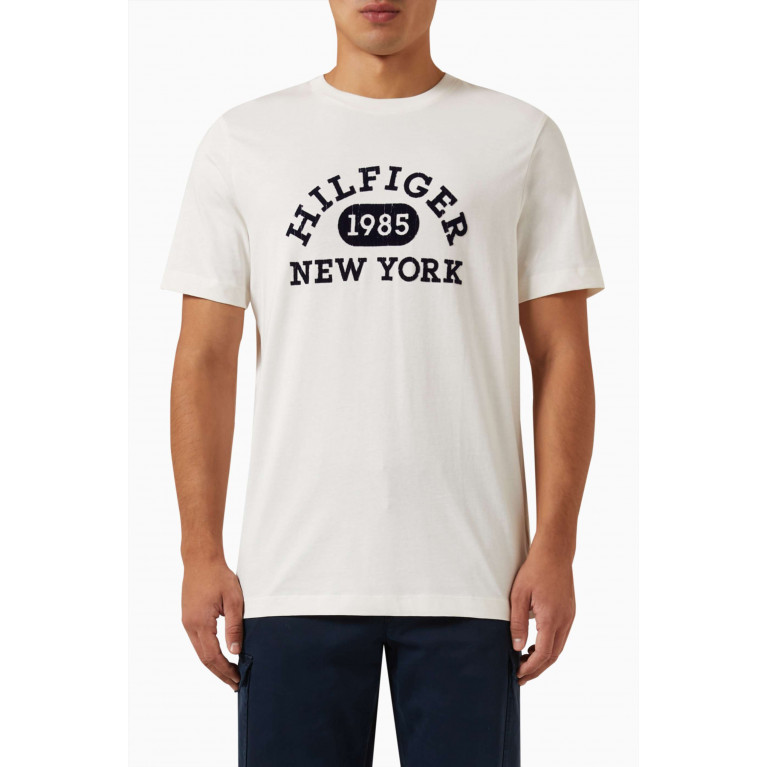 Tommy Hilfiger - Monotype College Logo T-shirt in Cotton-jersey White