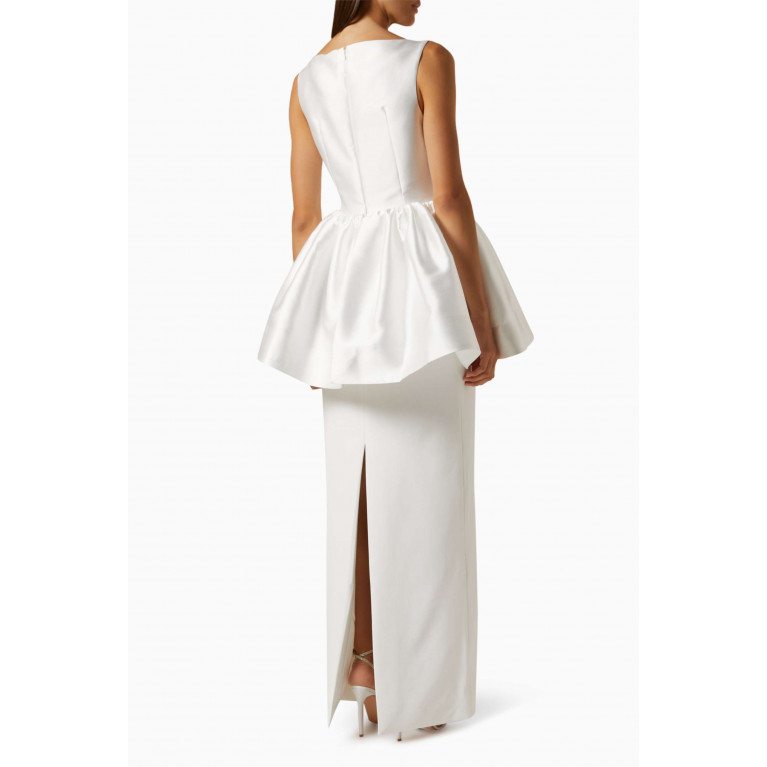 Solace London - Alda Maxi Dress in Crepe-knit & Organza White