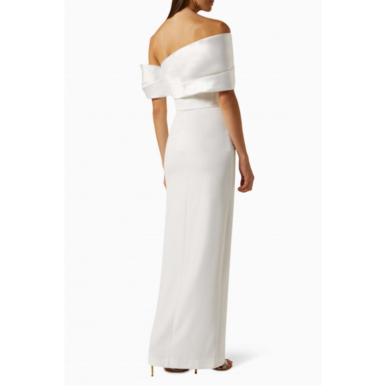 Solace London - Alexis Off-shoulder Maxi Dress in Twill & Woven Crepe White