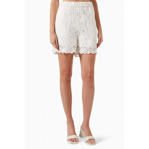 Y.A.S - Yaslacco Shorts in Lace Neutral