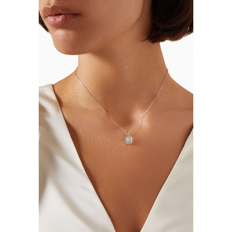 Damas - Illusion Cushion Diamond Pendant Necklace in 18kt White Gold
