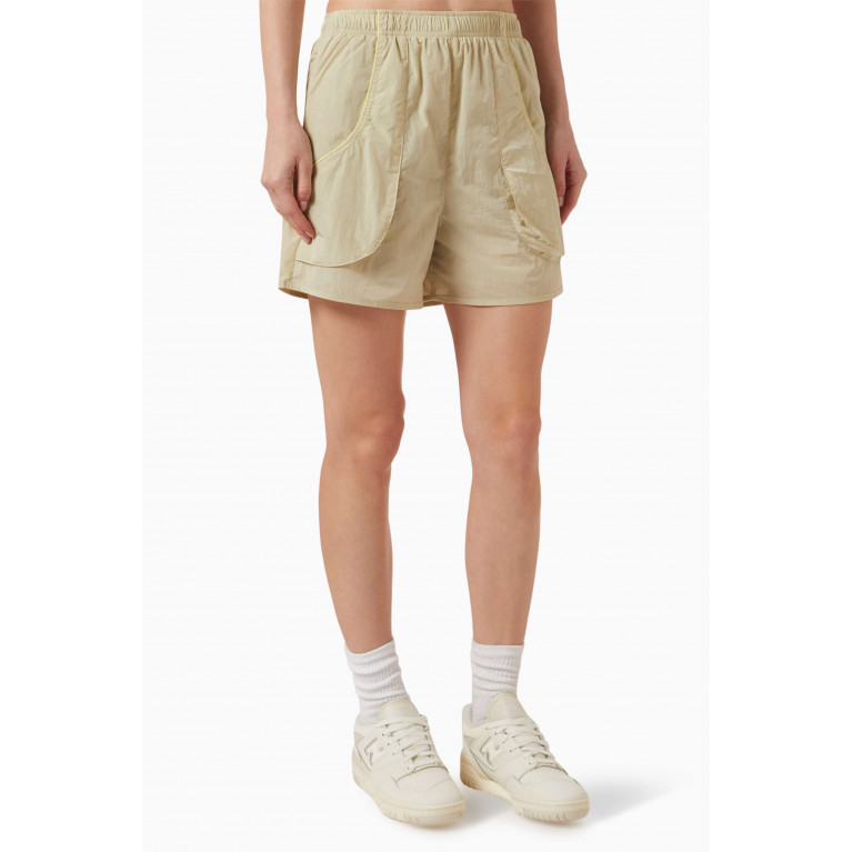 Kith - Devan Blocked Shorts in Nylon-mesh