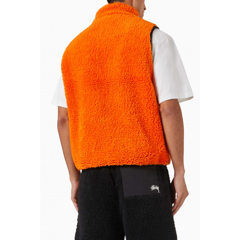 Stussy - Reversible Vest in Sherpa Fleece & Nylon