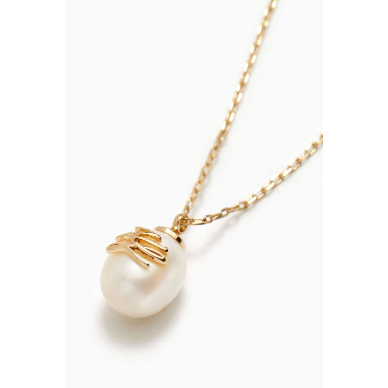 Karl Lagerfeld - K/Autograph Pearl Pendant Necklace in Brass