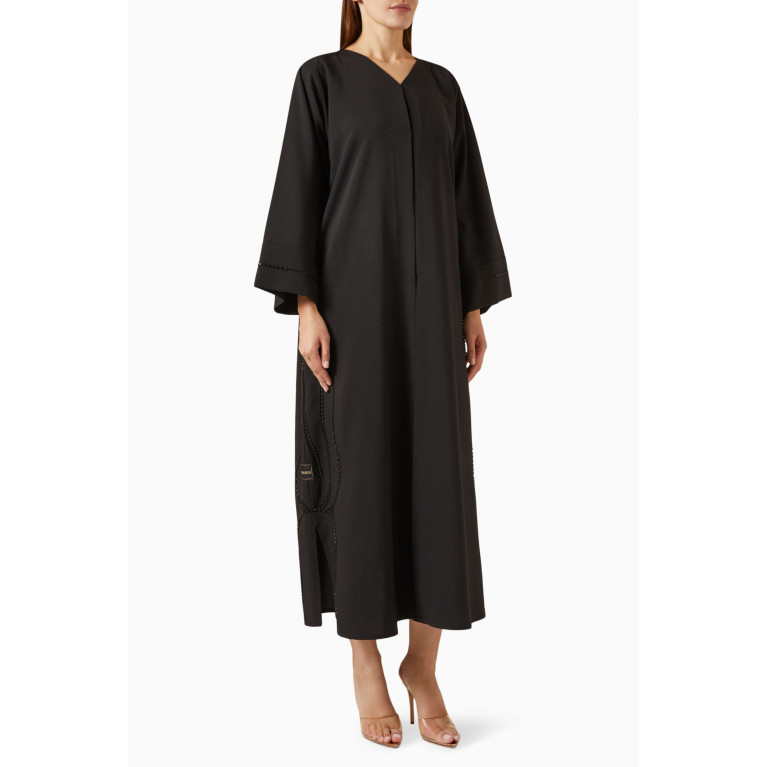 Rauaa Official - Embroidered Abaya in Crepe