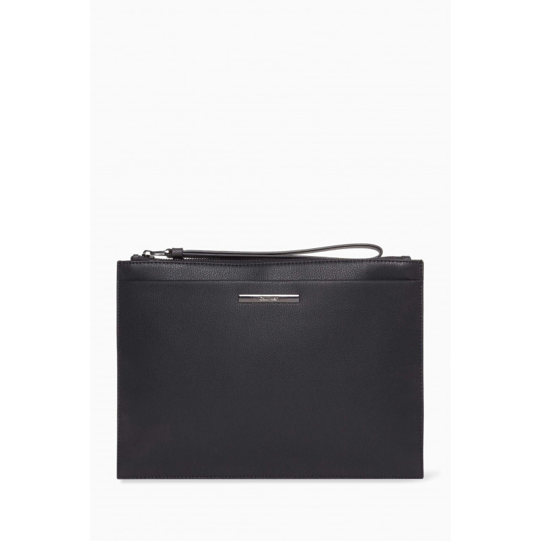 Calvin Klein - Pouch in Faux Leather