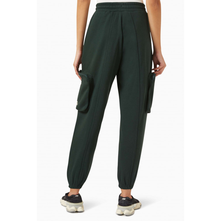 The Giving Movement - Cargo Sweatpants in Organic-cotton Blend Green