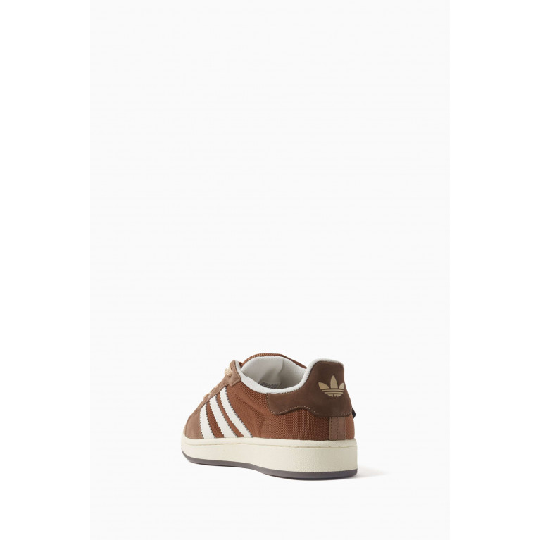 Adidas - Campus 00s Sneakers in Suede