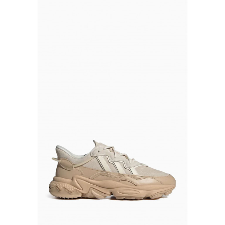 Adidas - Ozweego Sneakers in Suede