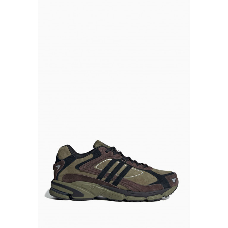 Adidas - Response CL Sneakers in Suede
