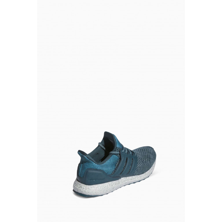 Adidas Sport - Ultraboost 1.0 Sneakers in PRIMEKNIT