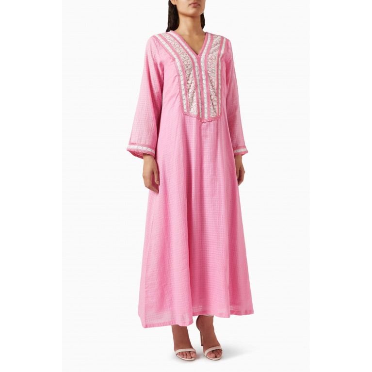 Miskaa - Embroidered Maxi Dress in Check Fabric Pink