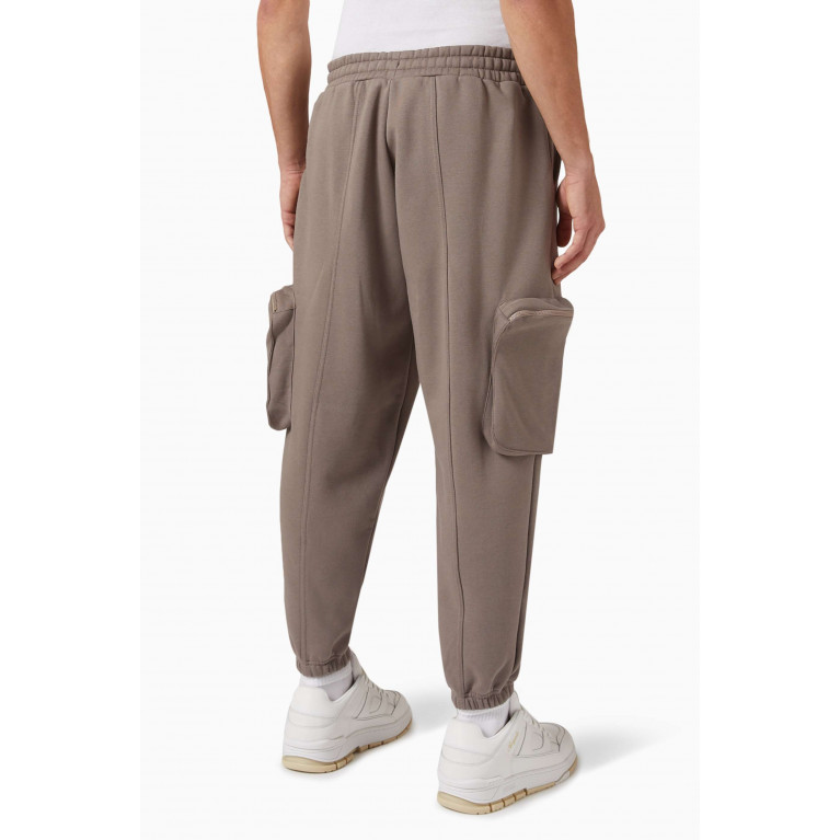 The Giving Movement - Cargo Joggers in Organic Cotton Blend Neutral