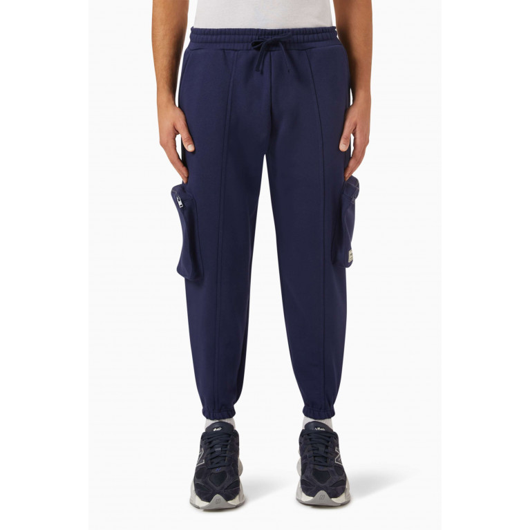 The Giving Movement - Cargo Joggers in Organic Cotton Blend Blue