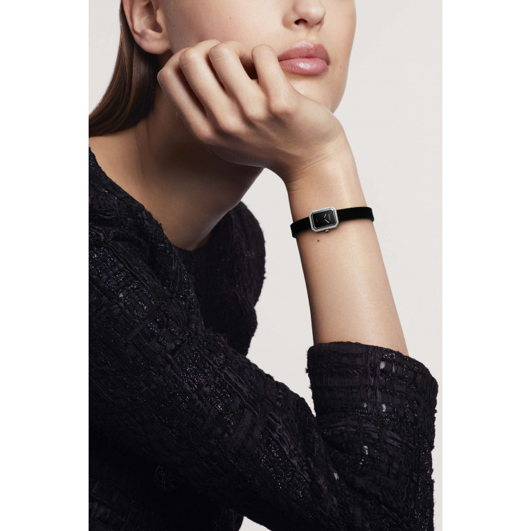 CHANEL - Steel and diamonds, black rubber strap with velvet touch, black-lacquered dial