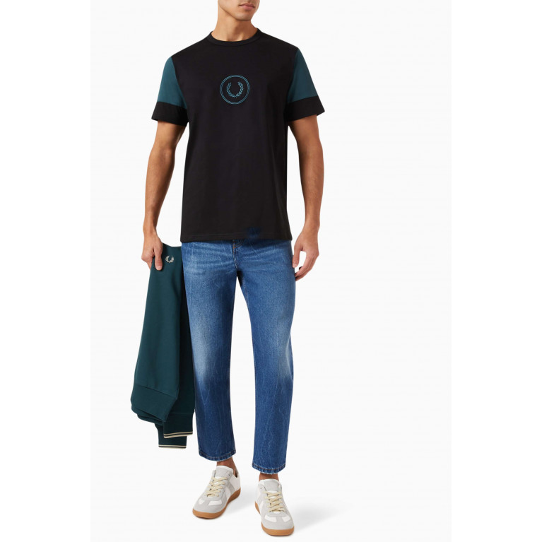 Fred Perry - Colour-block Logo T-shirt in Cotton-jersey