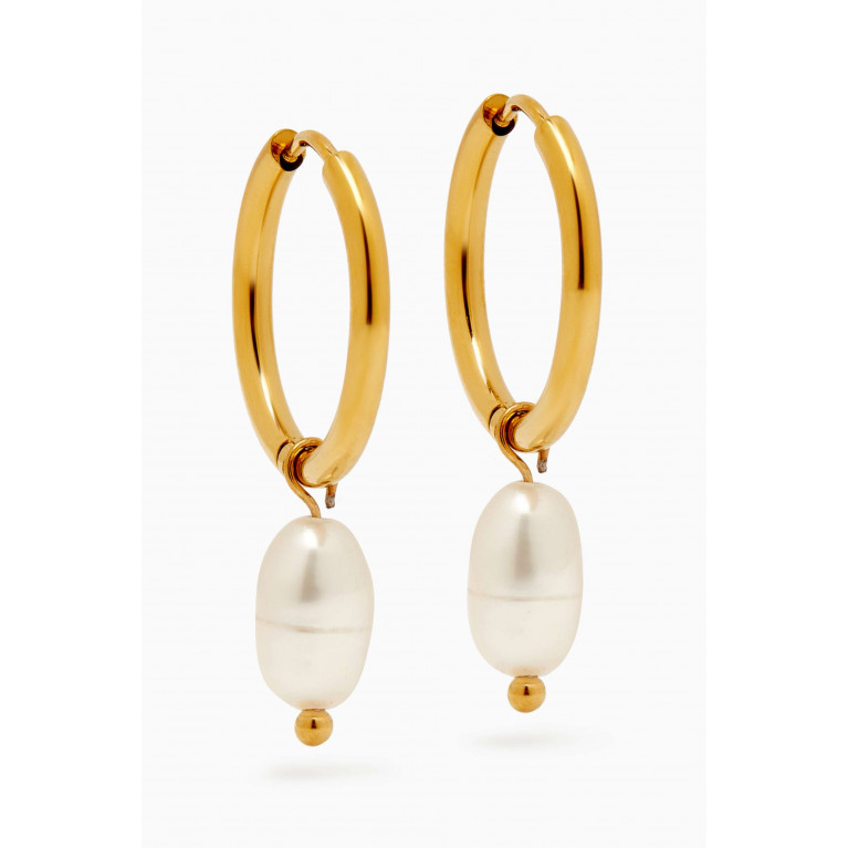 The Jewels Jar - Jenna Pearl Hoop Earrings in 18kt Gold-plated Stainless Steel