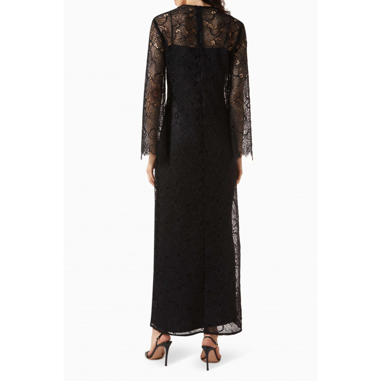 Alexis - Sariyah Maxi Dress in Lace Black