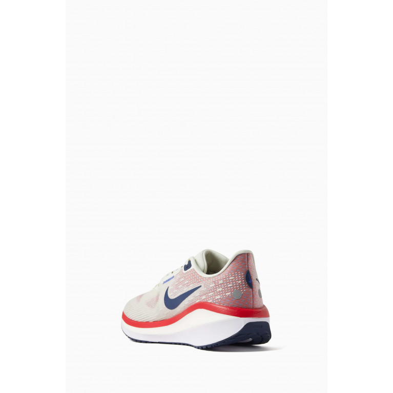 Nike Running - Vomero 17 Sneakers in Mesh Pink