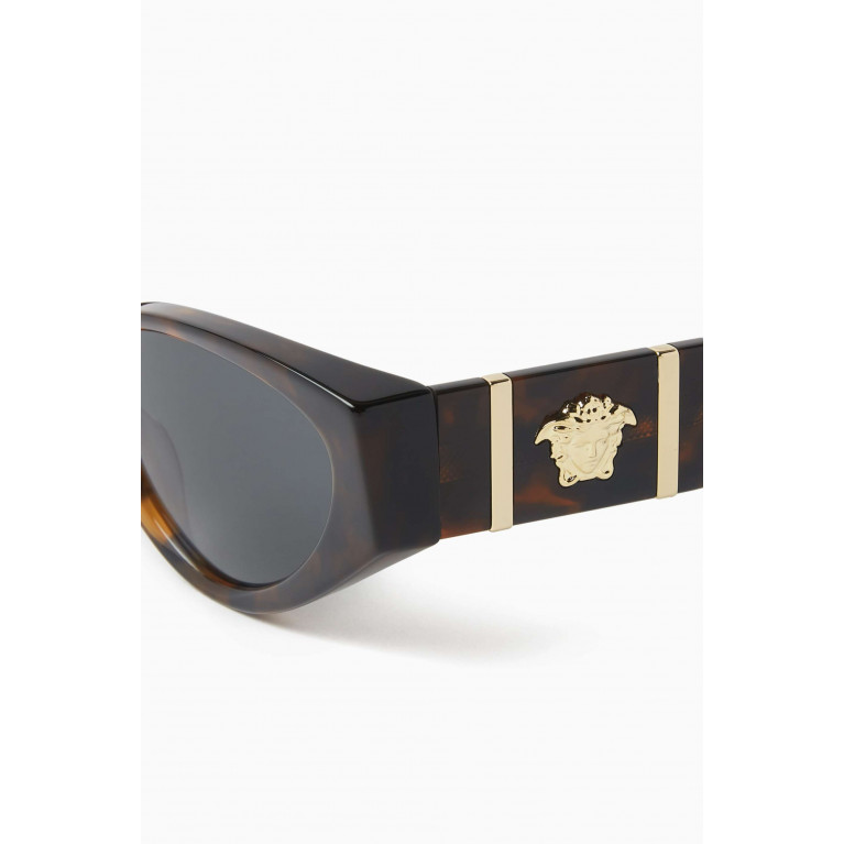 Versace - Cat-eye Medusa Sunglasses in Acetate