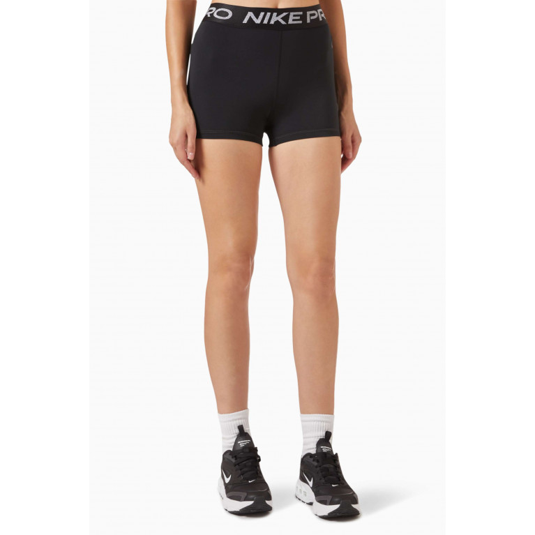 Nike - Pro 3'' Mid-Rise Shorts