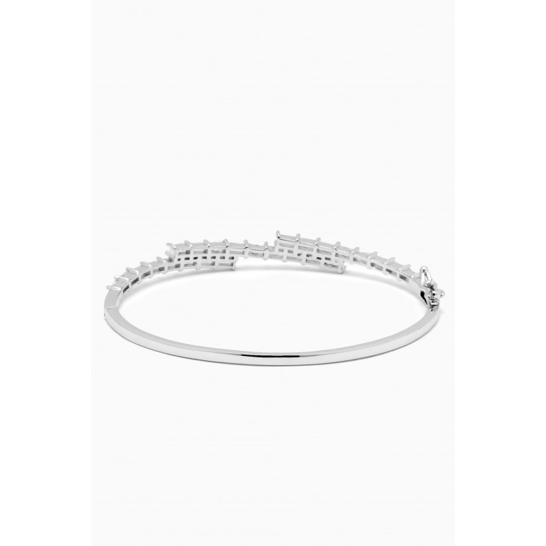 CZ by Kenneth Jay Lane - Baguette Step Bangle in Rhodium-plated Brass