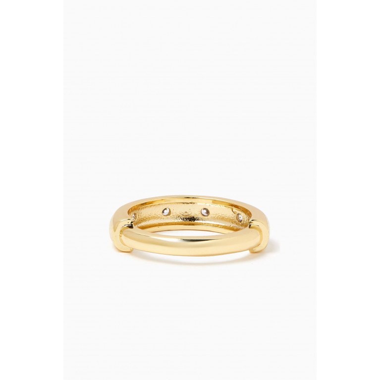 CZ by Kenneth Jay Lane - Round Inlay CZ Oval Ring in Gold-plated Brass
