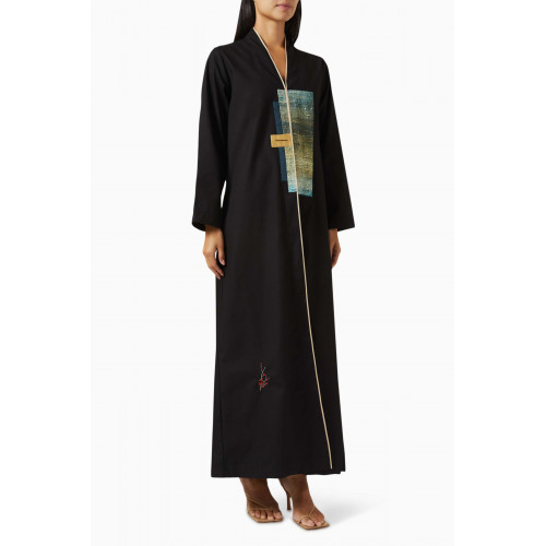 ZAH Design - Graphic-patch Abaya in Cotton